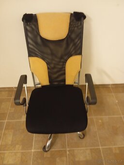 Kancelářské křeslo - 2