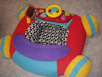 Plyšové autíčko Playgro - 2