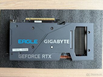 GIGABYTE GeForce RTX 3060 EAGLE 12G - 2
