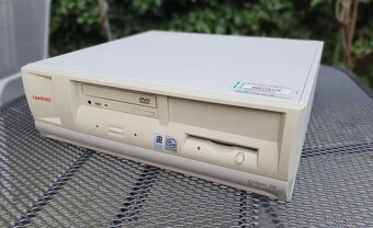 Značková retro sestava COMPAQ DESKTOP EN - PENTIUM III - 2