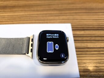 Apple Watch Series 9 45mm Cellular Gold s milánským tahem - 2