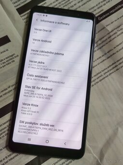 Samsung Galaxy A7 4/64GB Android 10 - 2