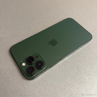 Zelený iPhone 13 Pro Max 256GB, pěkný stav, 12 měsíců záruka - 2
