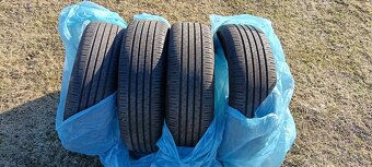 Continental 215/65 R17 - 2