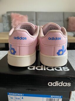 Dívčí botasky Adidas - vel. 26, TOP STAV - 2