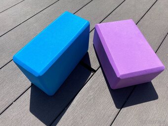 Kostky na yogu - 10,5 a 7,5 cm - 2
