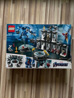 LEGO Marvel Avengers Iron Man Hall of Armour - 2