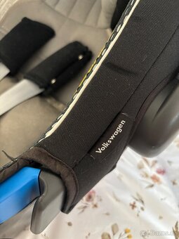 Dětská autosedačka Britax Römero s ISOFIX základnou - 2