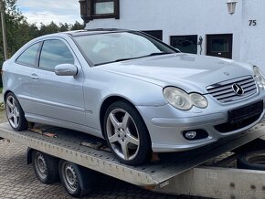 Mercedes C350 SPORT COUPE AMG RV2006 272 koní - 2