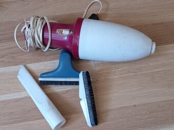 Retro vysavač 12 Volt ve velmi dobrém stavu - 2