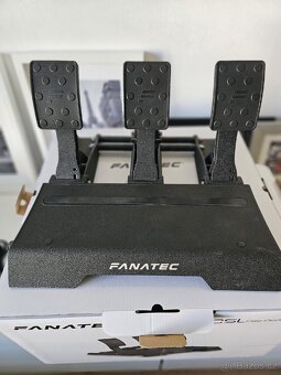 Fanatec CSL Elite Pedals V2 + Ulanzi stream deck - 2