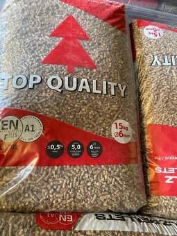 Dřevěné Peletky 6mm - 2