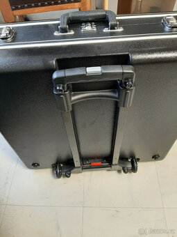 Akordeon Hohner Atlantic IV 120 (téměř nový) - s pevným kufr - 2