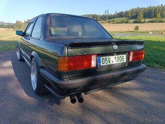BMW e30 Mtech1 coupe 323i - 2