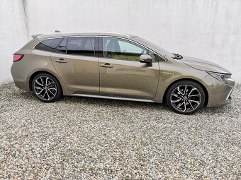 Toyota Corolla, 2.0 Hybrid, Executive JBL - 2