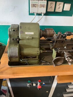 Soustruh tos Čelákovice typ mn-80 1961 - 2