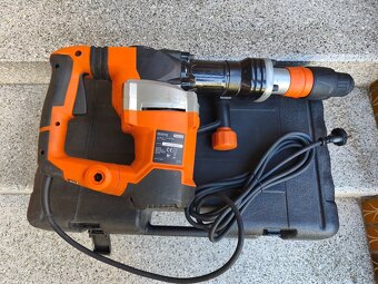 Prodám VELKÉ bourací kladivo Toolson PRO-HM 27 MAX -32 J... - 2