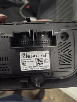 Panel klimatizace climatronic SUPERB III - 2