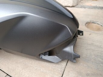 Plasty na nádrž Yamaha MT 125 rv 2016 - 2