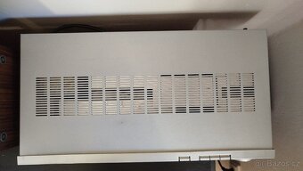 zesilovač Akai AM-U110 - 2