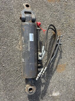 Hydraulický třetí bod - 2