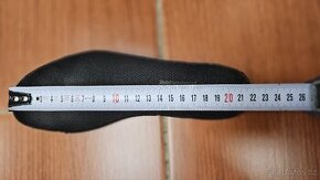 Tenisky zn. Alpine Pro, vel. 33 - 2