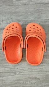 Dětské nazouváky typu "Crocs" vel. 22 - 2