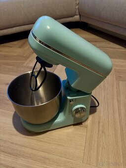 Kuchyňský robot Silvercrest SKM 600 B2 - 2