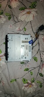 Autorádio Pioneer MVH-140UB - 2