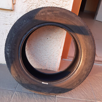 Prodám levně jednu jetou pneumatiku - 2
