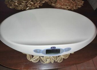 Chicco kojenecká váha - 2