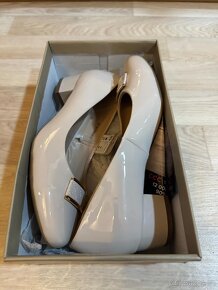 Lodičky béžové 39 - 2