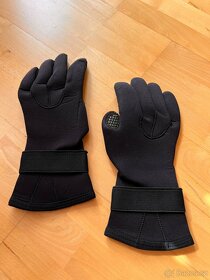 neoprenové rukavice - 2
