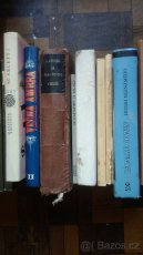 Knihy,slovníky - různé dle fotek - 2