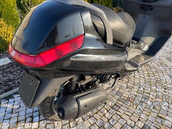 Piaggio X8 - 200 ccm - 2