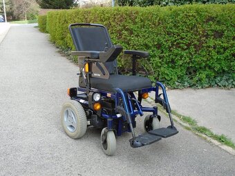 Elektrický invalidní vozík, zcela nové akumulátory - 2
