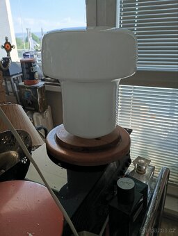 Lampa ,stínidlo . - 2