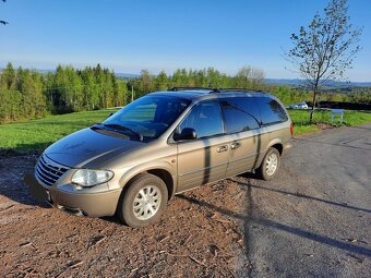 Chrysler Grand Voyager 3.3 AWD LPG 7míst - 2