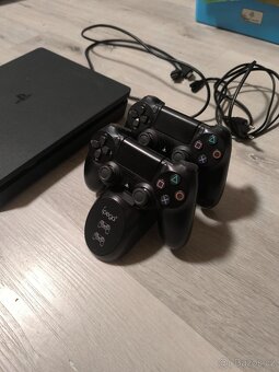 Ps4 slim 2x dualshock controller - 2