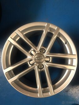 kola Audi original R17 5x112 - 2