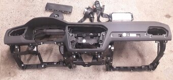 Airbagová sada Volkswagen Tiguan Head Up s novou deskou - 2