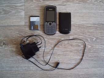 MOBIL NOKIA model 1662-2 typ RH 122 - 2