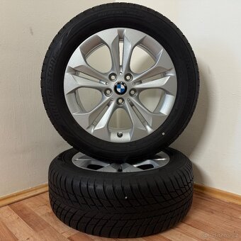 BMW X1 F48 5x112 R17 ET52+ZIMNÍ 225/55R17 8mm - 2