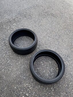Letní pneu 235/30r20 - 2