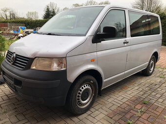 Volkswagen Transporter o.Caravelle T5 2,5TDI 96Kw 9míst - 2