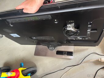 Samsung TV HD 46” - 2