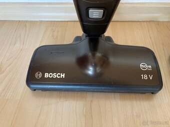Bosch BBH Move 5 - ruční aku vysavač 2-in-1 - 2
