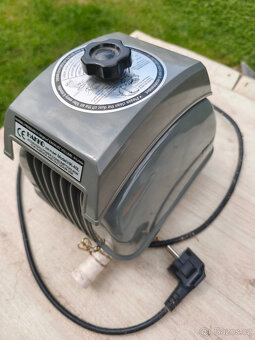 Vzduchový kompresor Hakko HK40L - 2