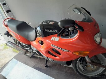 Suzuki GSX-F 600 1999, rozprodám po dílech - 2