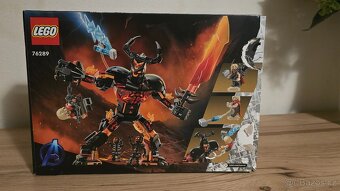 LEGO Marvel 76289 Sestavitelná figurka Thor vs. Surtur - 2